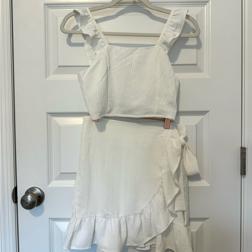 Pink Lily Soft White Crop Top + Skirt Set - size S - new w/ tags